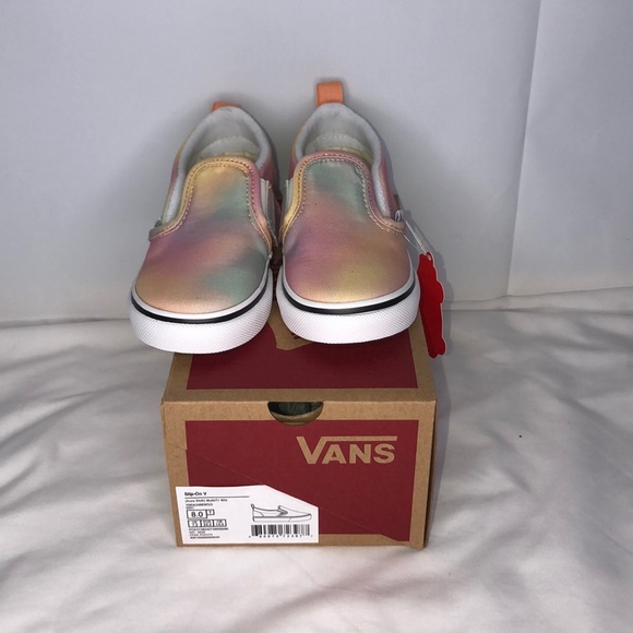 Vans - Picture 3 of 7